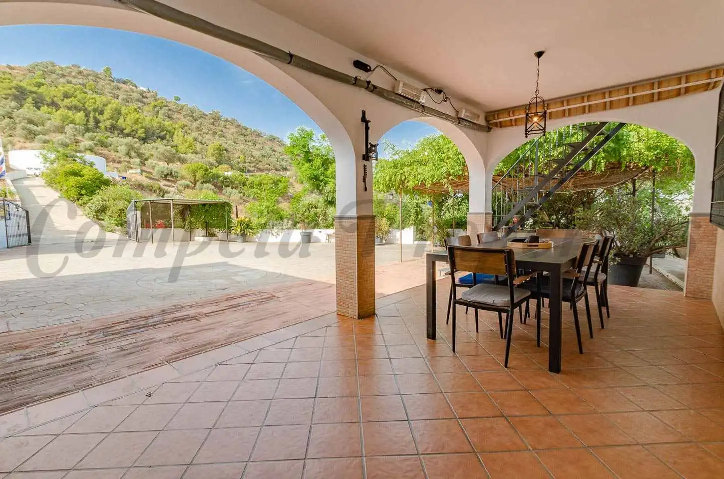 Casa amb piscina en venda a Sayalonga, imagen 5