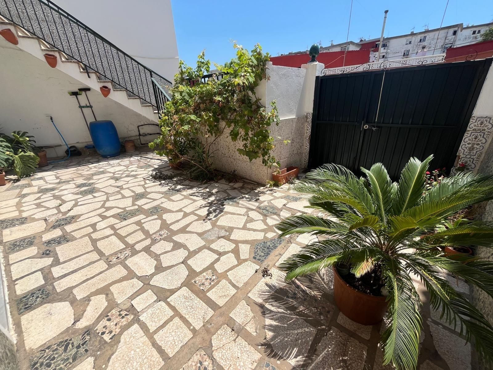 Garden of House or chalet for sale in Algeciras