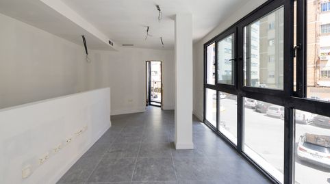 Foto 4 de Dúplex en venta en Calle Juan René, Girón - Las Delicias, Málaga Capital