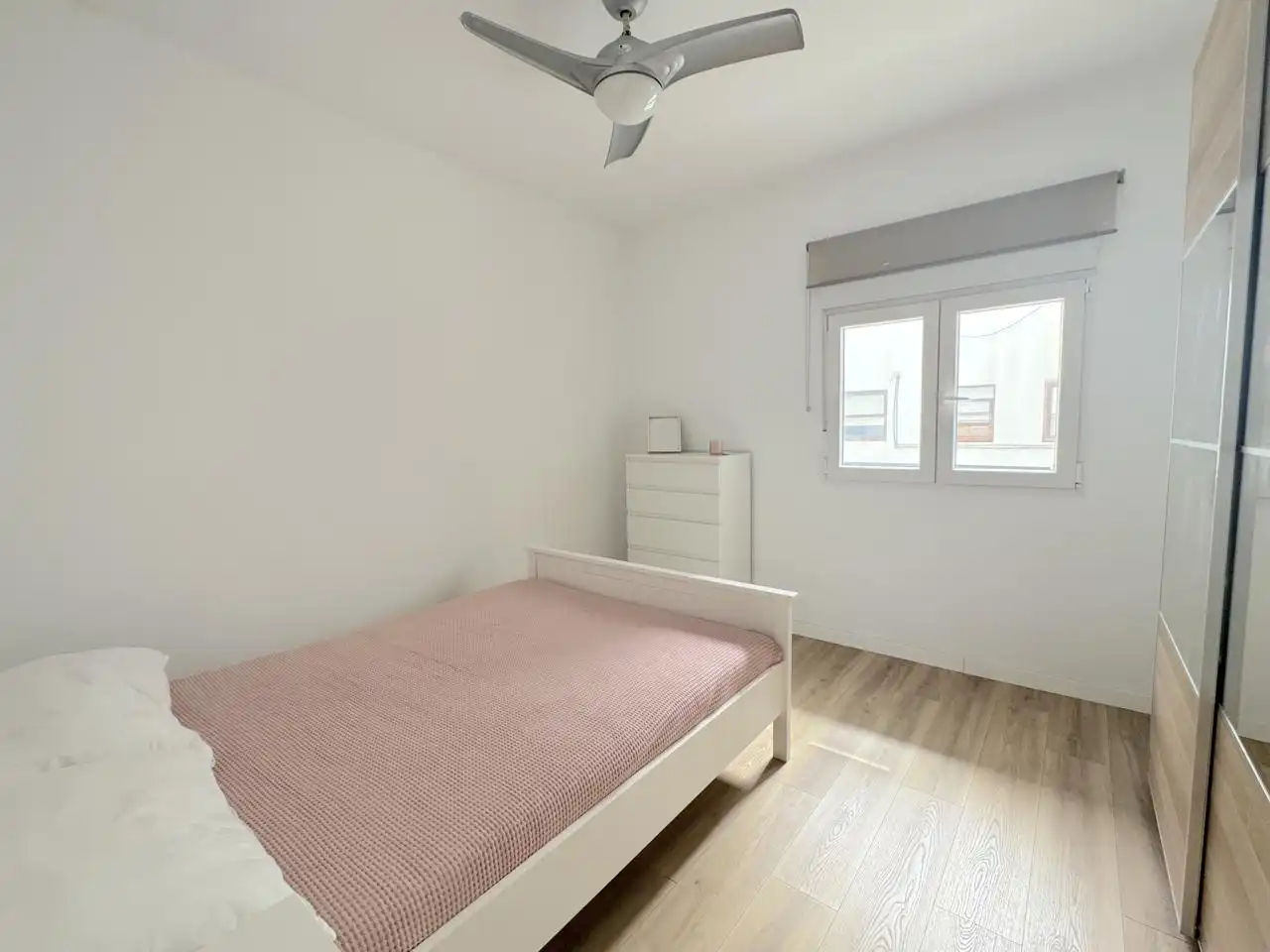 Habitación de Piso en venta en Santa Cruz de Tenerife con Amueblado