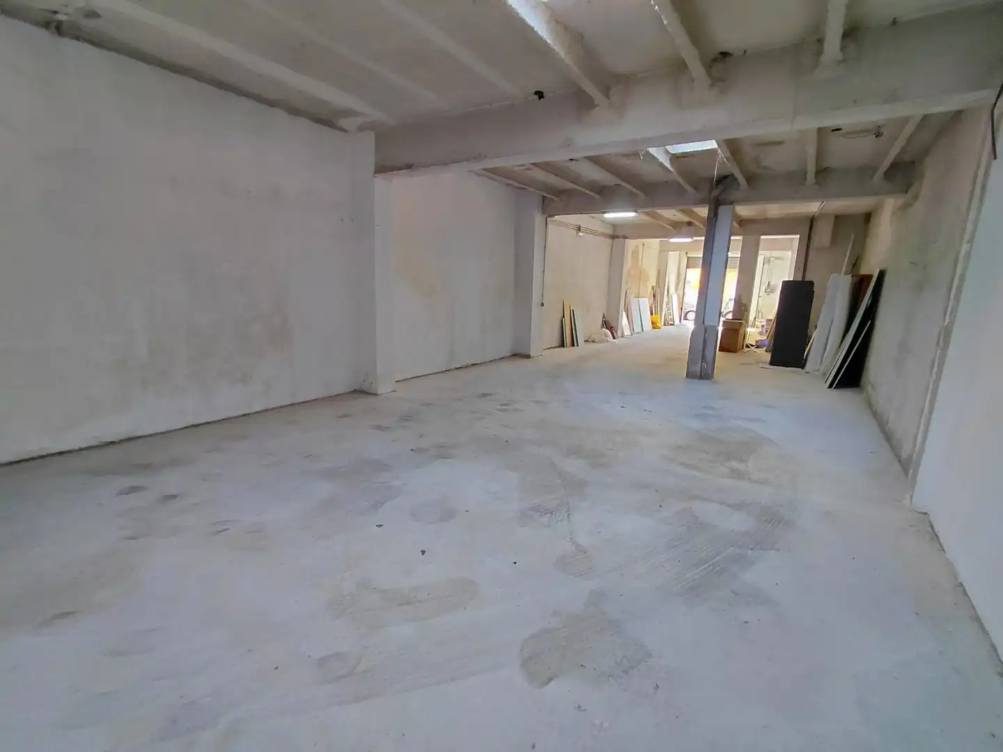 Local comercial en venda a Llevant, imagen 6