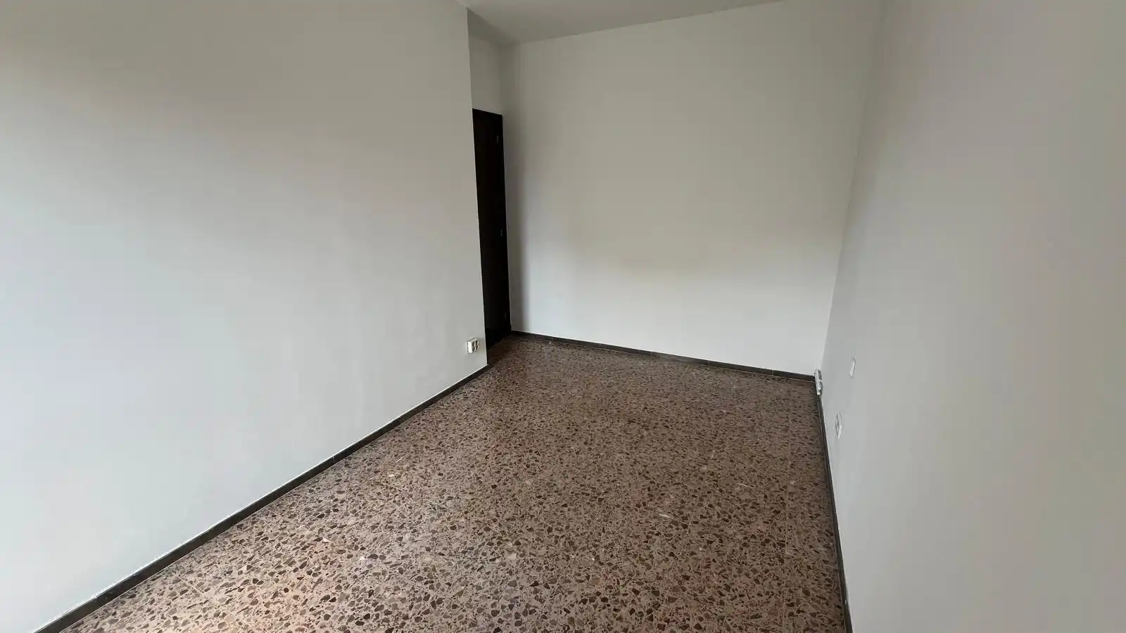 Flat for sale in Sabadell  with Air Conditioner, Heating and Terrace