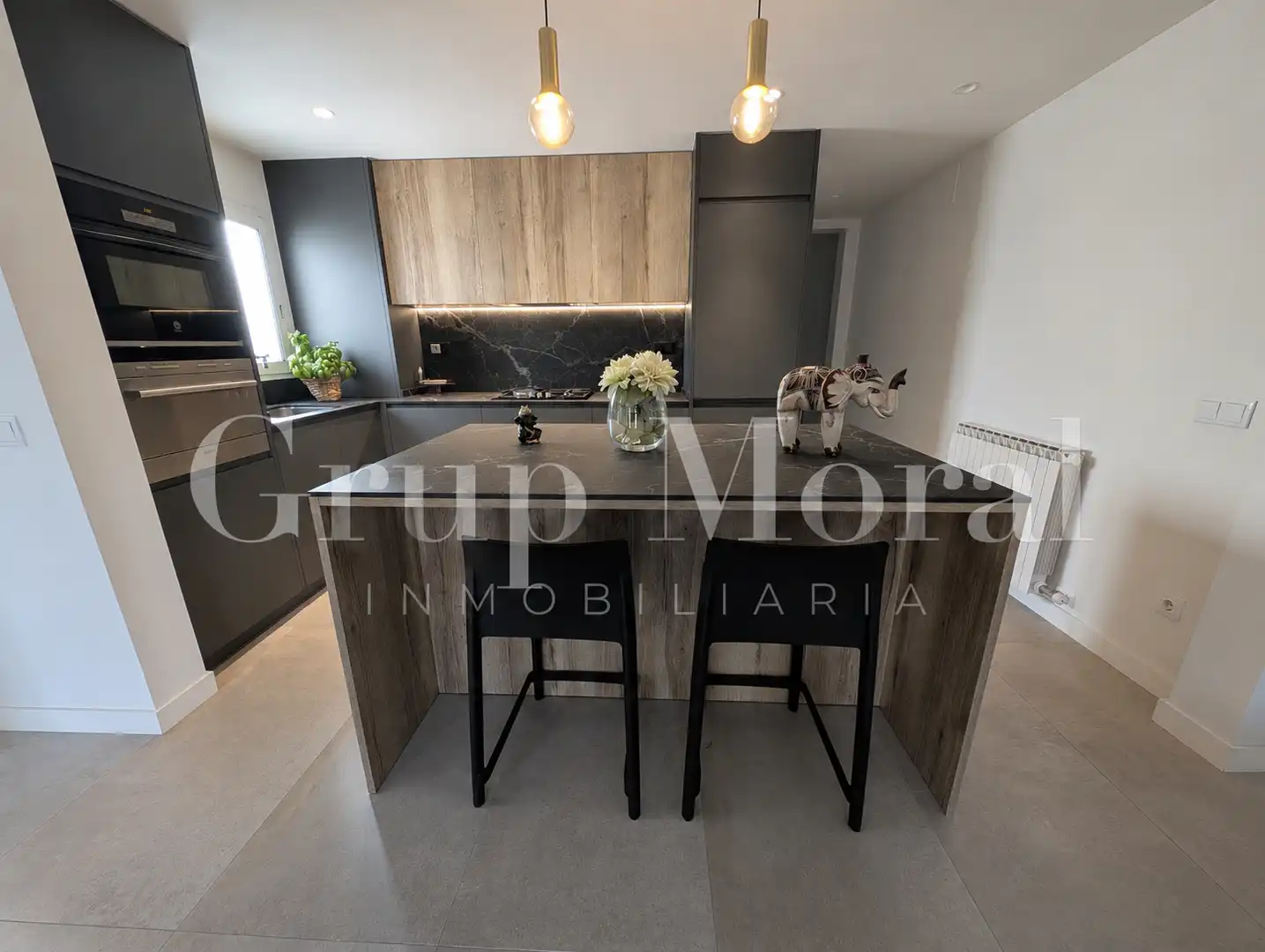 Kitchen of Flat for sale in Reus  with Air Conditioner, Heating and Balcony
