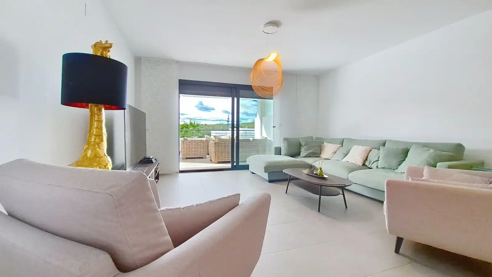 Apartament amb piscina en venda a Plaza de A.Galiano 3, imagen 7