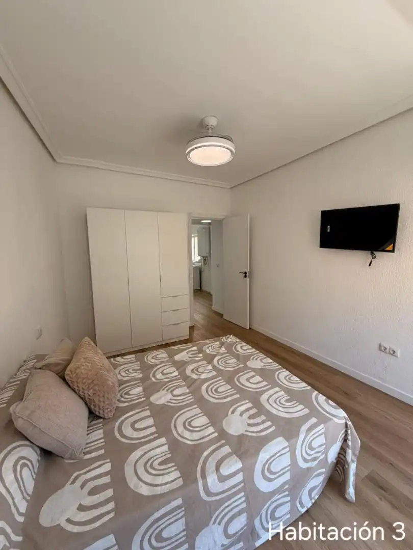Habitación de Piso para compartir en Murcia con Amueblado, Horno y Lavadora
