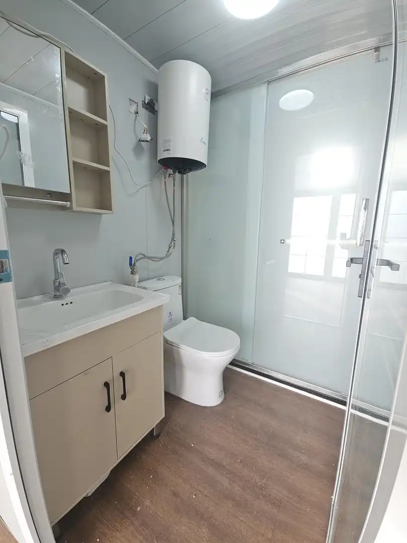 Baño de Casa o chalet en venta en A Pastoriza  con Aire acondicionado, Jardín privado y Parquet