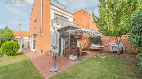 Foto 2 de Casa adosada en venda a Calle Huerta del Cura, Moraleja de Enmedio, Madrid