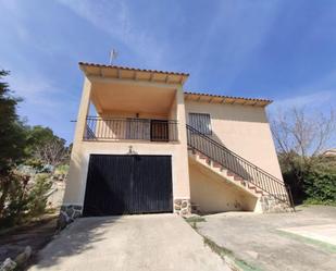 Exterior view of House or chalet for sale in Barajas de Melo