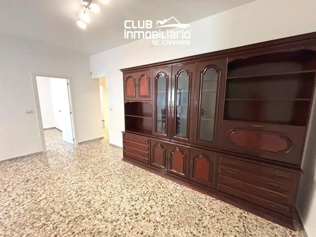 Piso de alquiler en San Cristóbal de la Laguna con Aire acondicionado