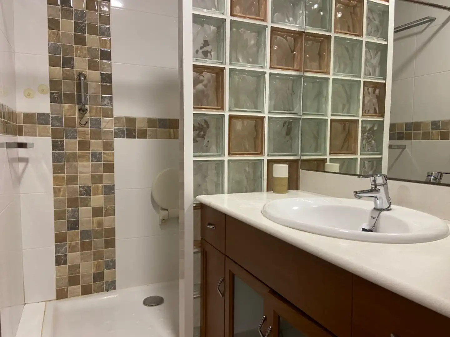 Baño de Piso en venta en Calafell con Calefacción, Terraza y Amueblado