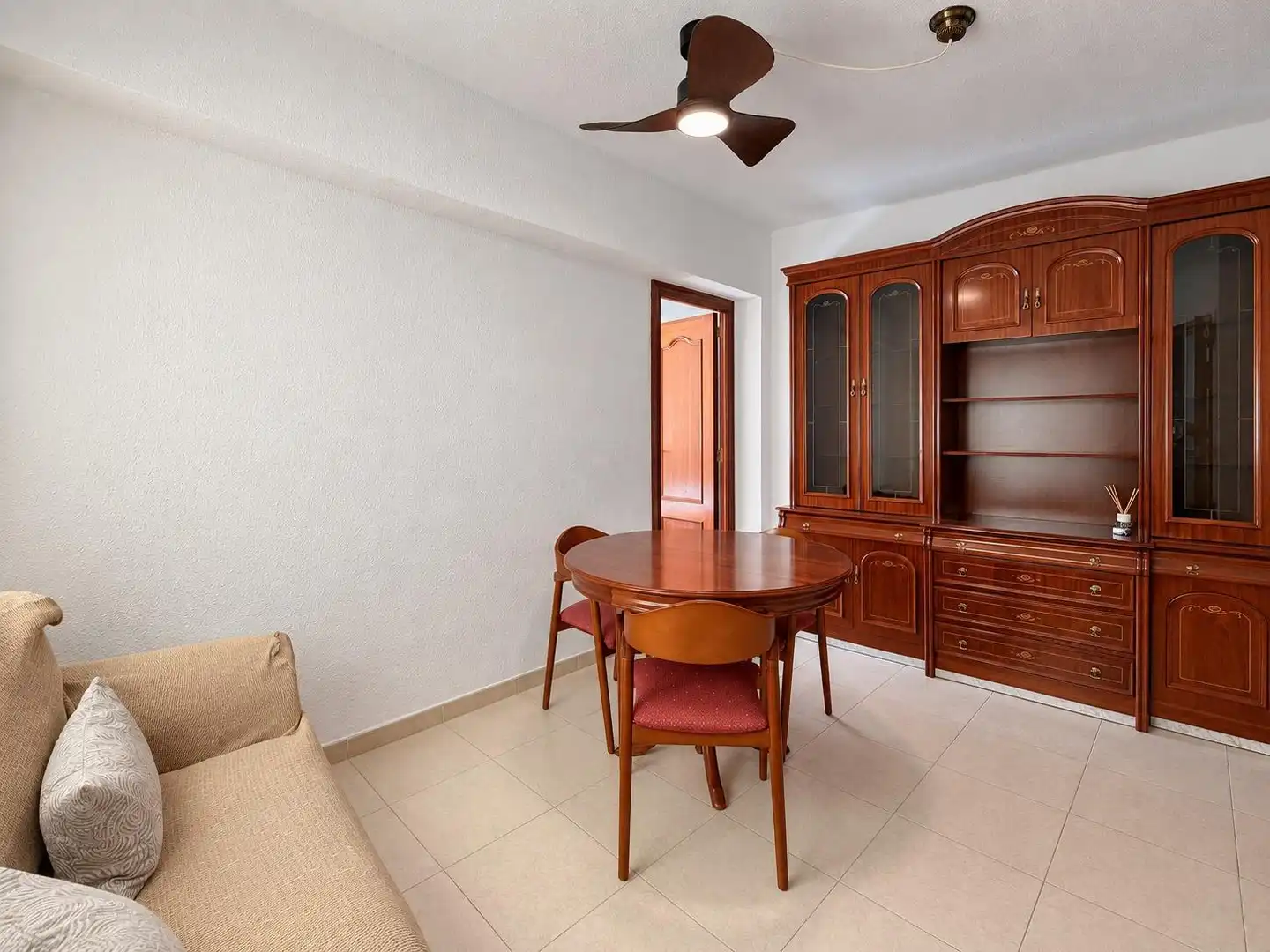 Living room of Flat for rent in Burjassot  with Furnished