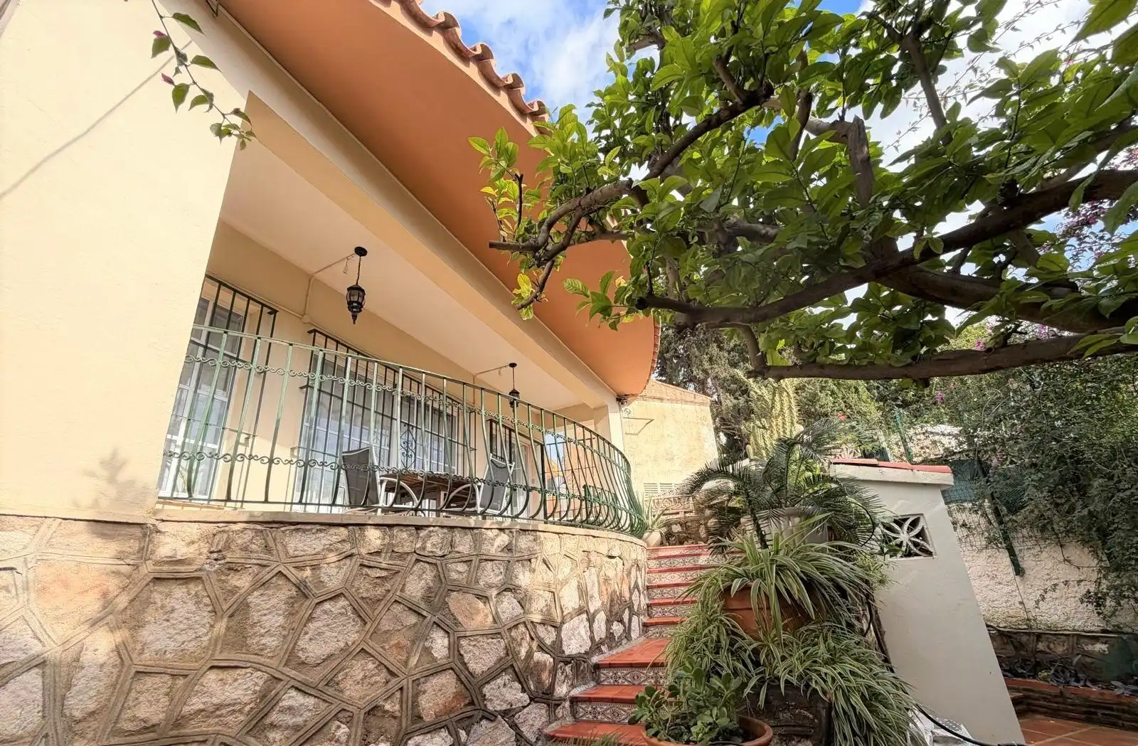 Exterior view of Houses for sale in Benalmádena  with Air Conditioner, Heating and Private garden