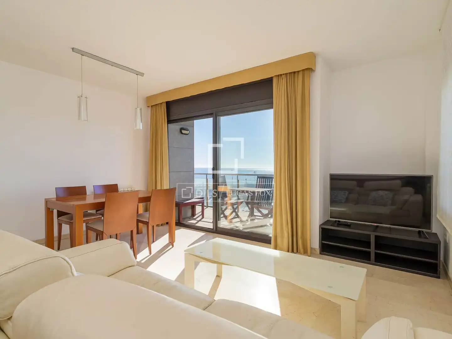 Sala de estar de Piso de alquiler en Barcelona con Aire acondicionado, Calefacción y Amueblado