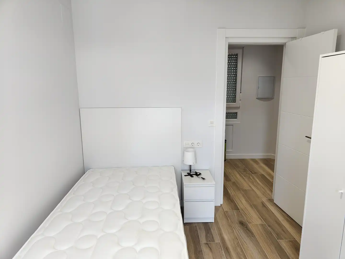 Flat for rent in Calle Demetrio de los Ríos, Las Ventas