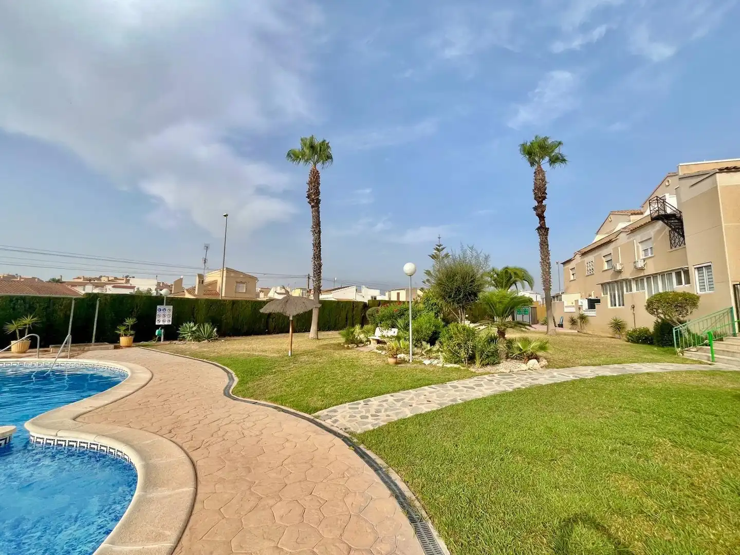 Jardí de Casa o xalet en venda en Orihuela amb Calefacció, Jardí privat i Piscina