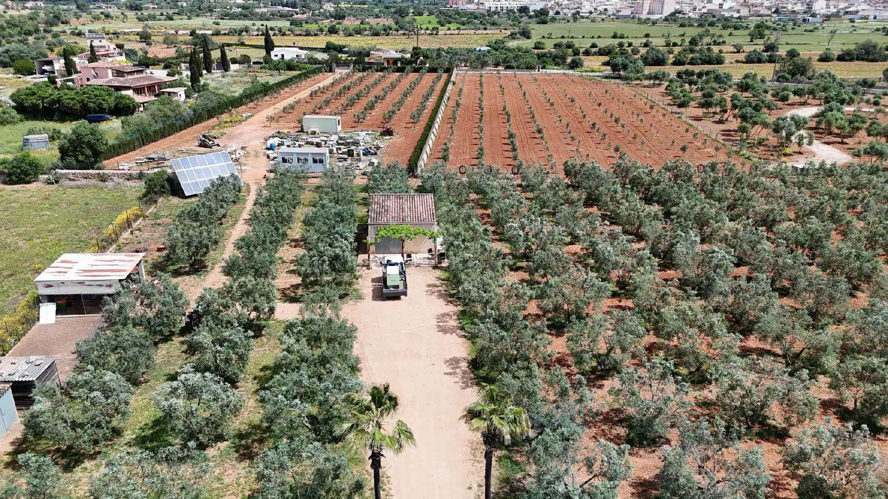 Terreno rustico in vendita a Ronda de Ponent 70