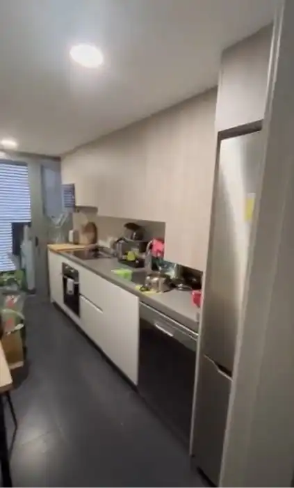 Cocina de Piso para compartir en Madrid con Aire acondicionado, Calefacción y Terraza