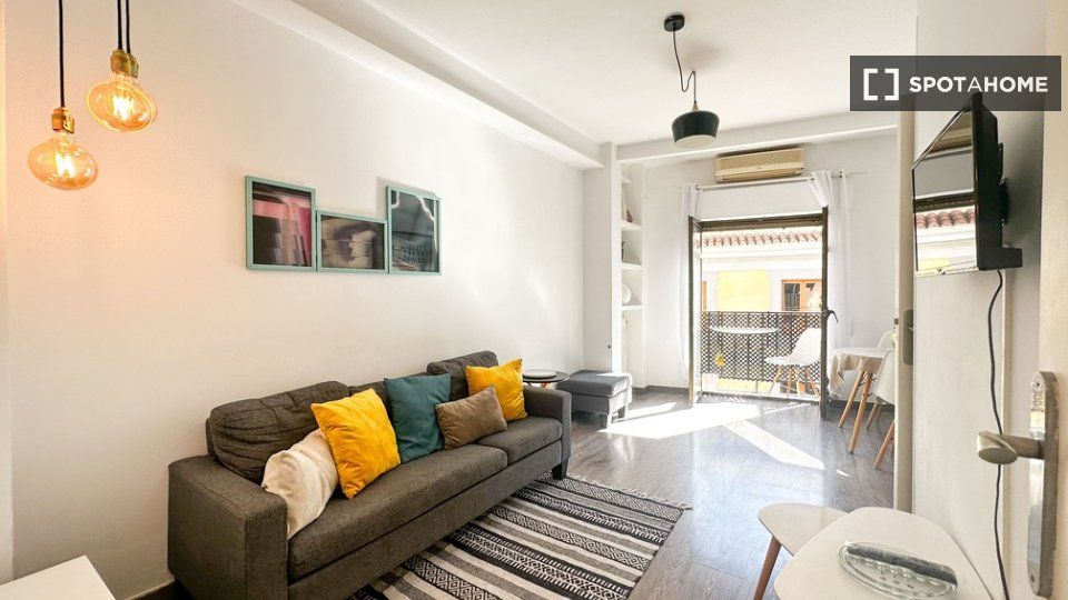 Flat to rent in Embajadores - Lavapiés