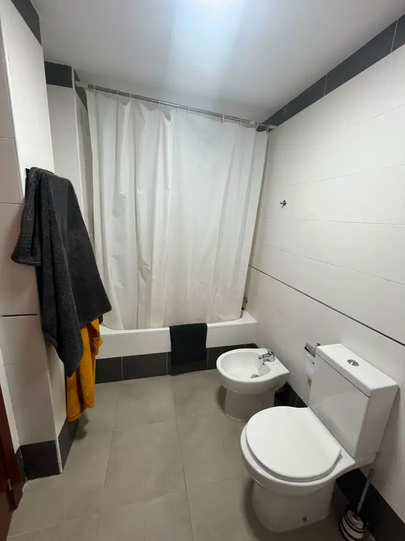 Bathroom of Flat for sale in Lucena  with Air Conditioner, Heating and Storage room
