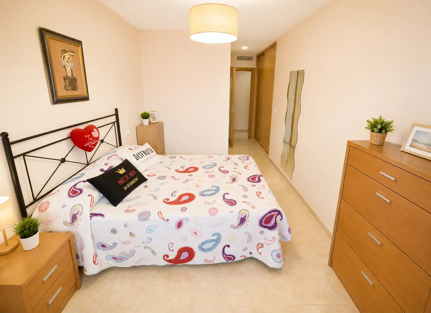 Schlafzimmer von Erdgeschoss zum Verkauf in Murcia mit Klimaanlage, Abstellraum und Möbliert