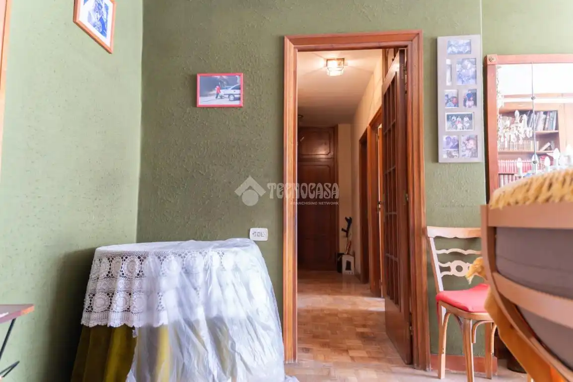 Piso en venta en Madrid con Calefacción y Terraza
