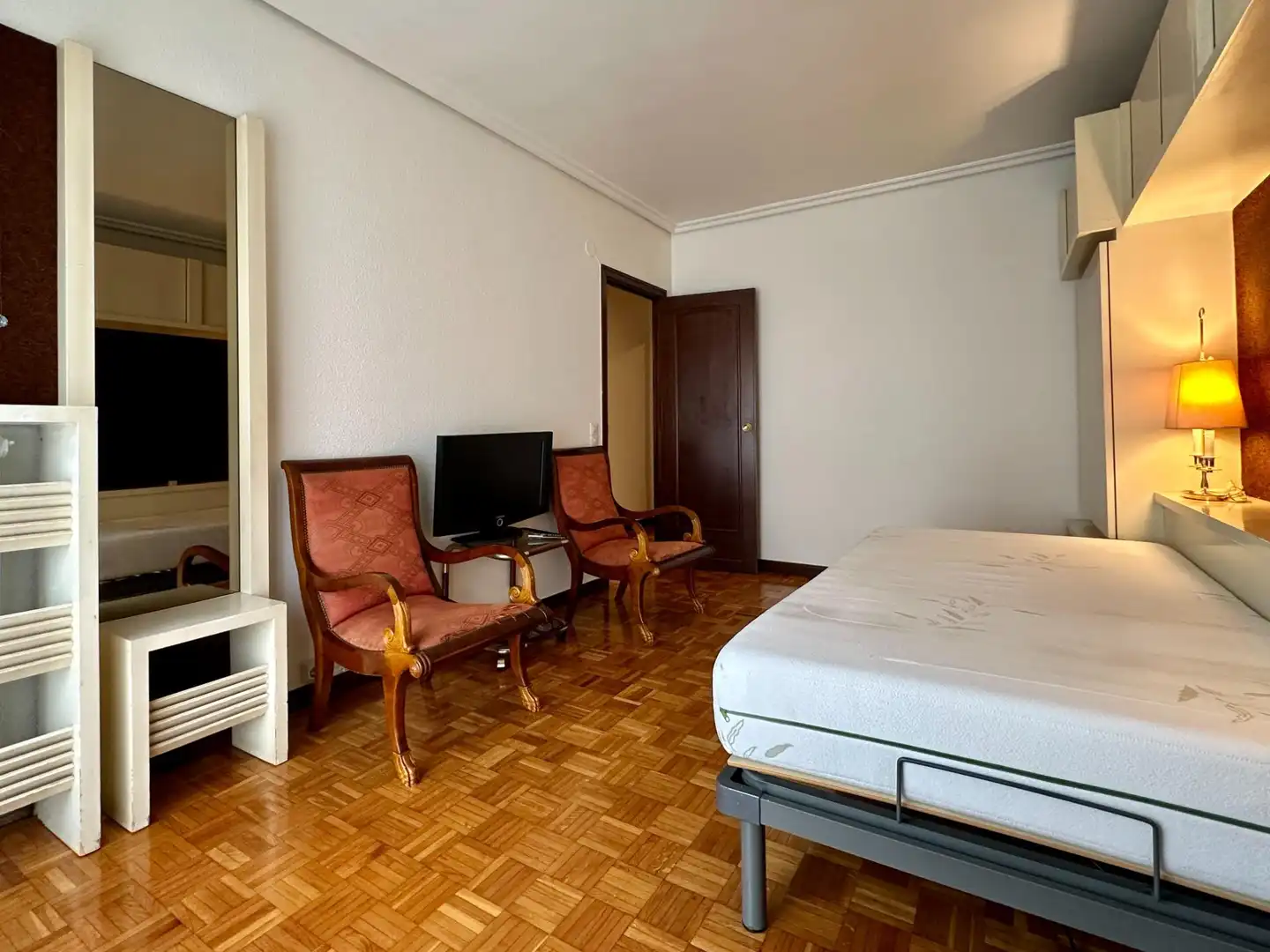 Bedroom of Flat for sale in  Pamplona / Iruña  with Heating and Parquet flooring