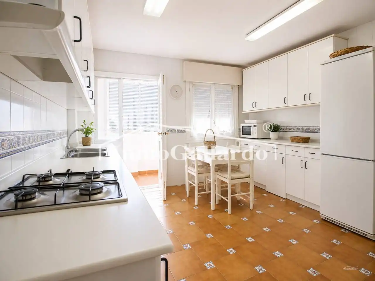 Piso en venta en El Palo