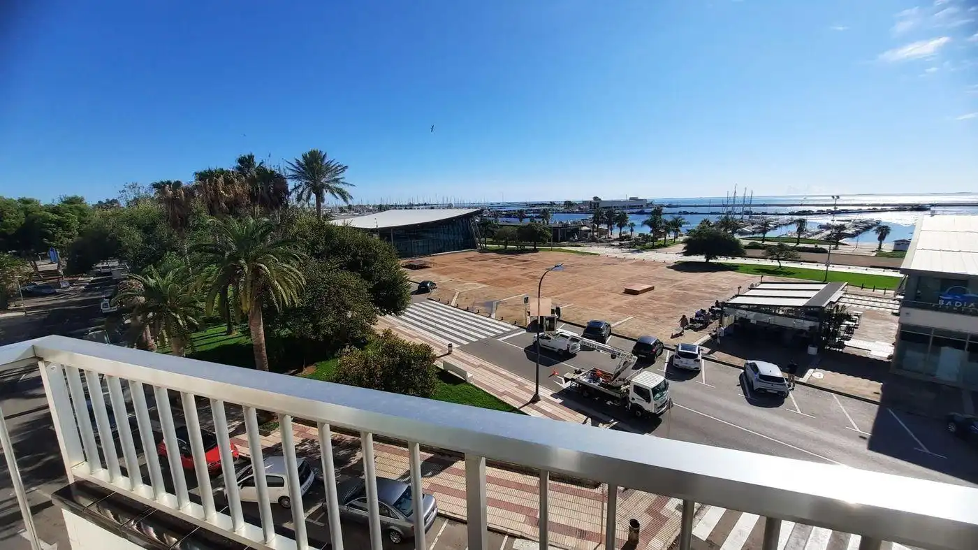 Flat for sale in Centre