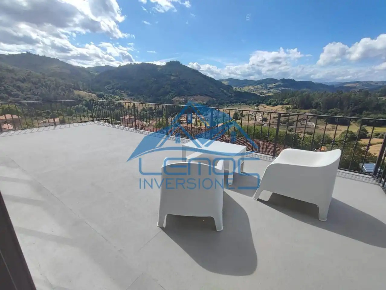 Terrace of Houses for sale in Candamo  with Air Conditioner, Private garden and Terrace