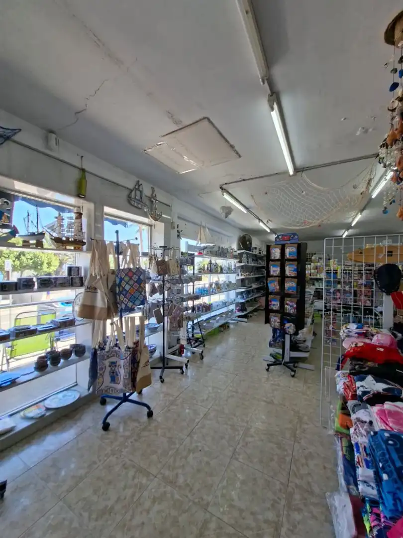 Business premises for sale in Velilla - Velilla Taramay, imagen 2