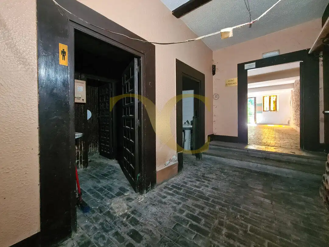 Local commercial à vendre à Calle López Muñiz, imagen 12