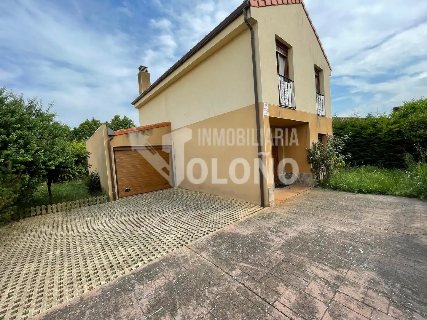 Vista exterior de Casa o chalet en venta en Leiva con Calefacción, Jardín privado y Parquet