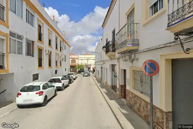 Vista exterior de Casa adosada en venta en Lebrija