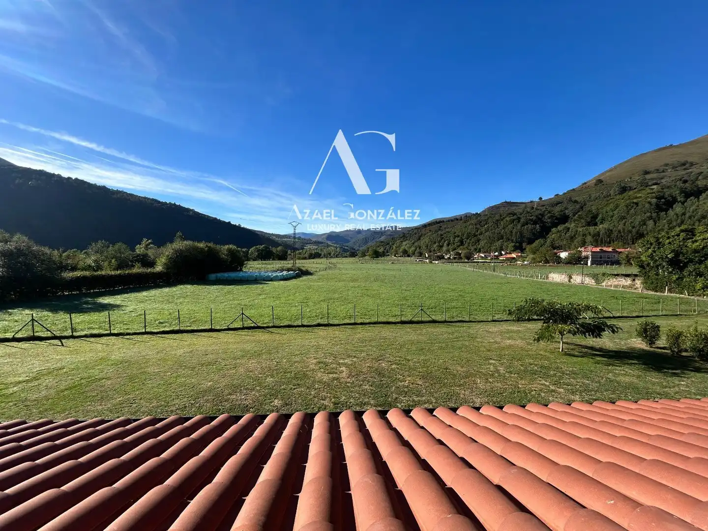 Garden of Houses for sale in Cabuérniga, Cantabria