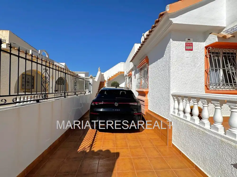 Casa aparellada amb piscina en venda a Los Narejos - Punta Calera, imagen 3
