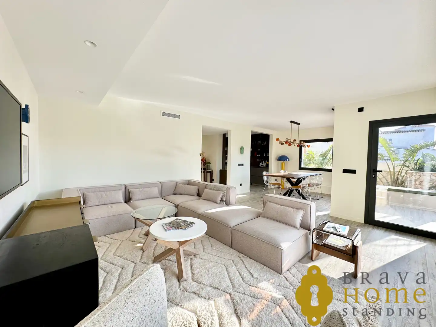 Sala de estar de Casa o chalet en venta en Empuriabrava con Aire acondicionado, Jardín privado y Terraza