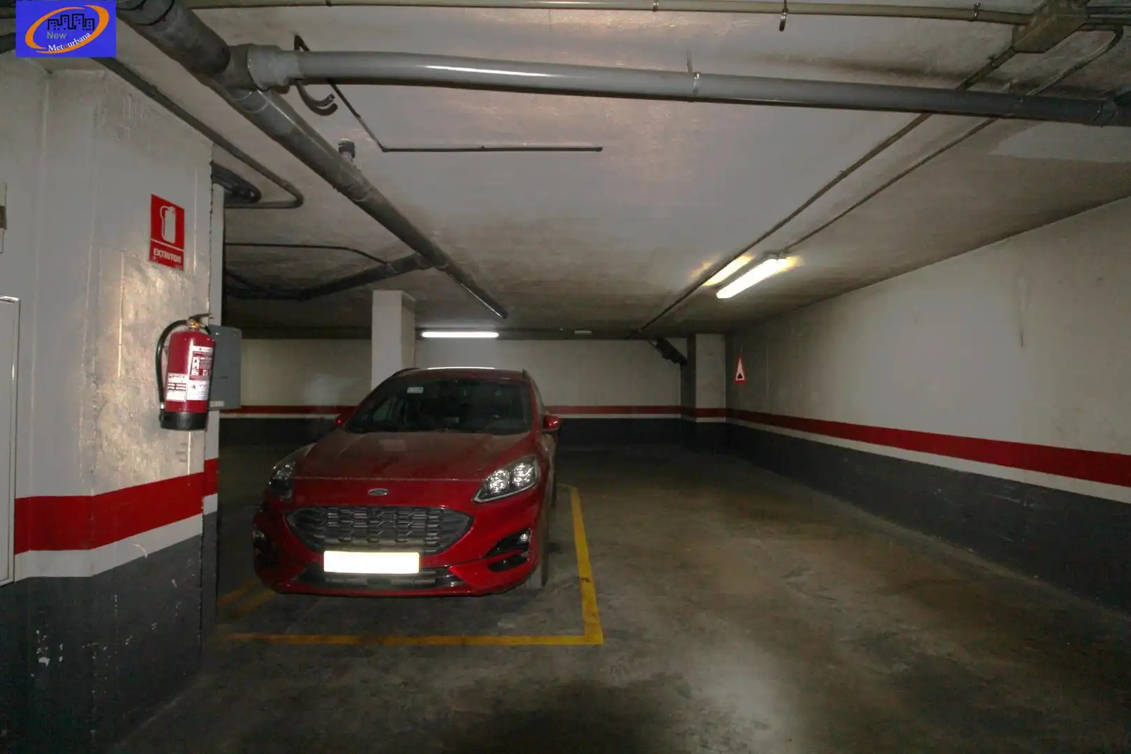 Parking of Flat for rent in Mislata  with Air Conditioner, Heating and Furnished