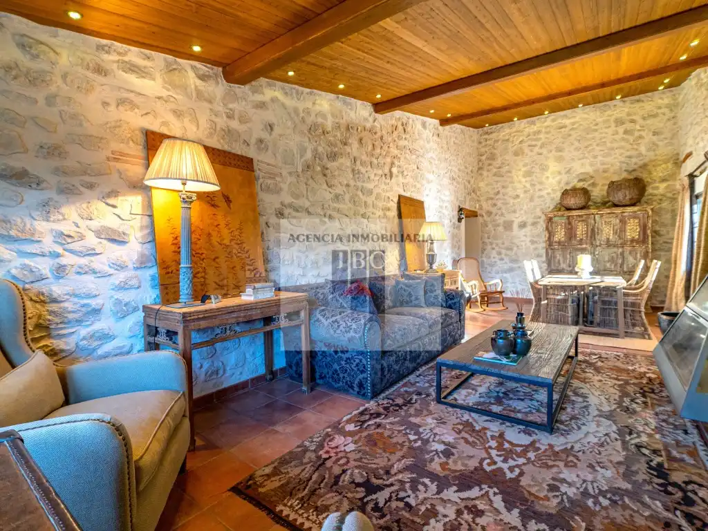 Sala d'estar de Finca rústica en venda en Alcoy / Alcoi amb Jardí privat, Traster i Piscina