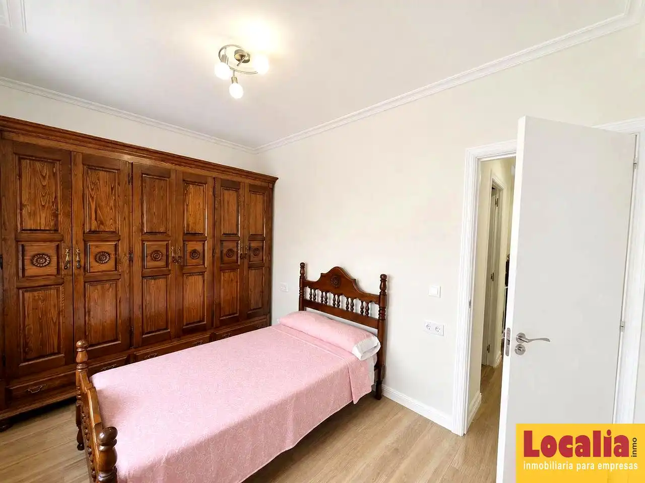 Habitación de Casa o chalet en venta en Miengo con Jardín privado, Terraza y Amueblado