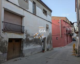 Vista exterior de Casa o xalet en venda en Montgai amb Calefacció, Terrassa i Moblat