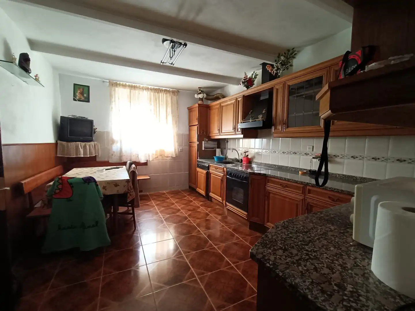 Cocina de Casa o chalet en venta en Fuentebureba con Calefacción, Jardín privado y Amueblado
