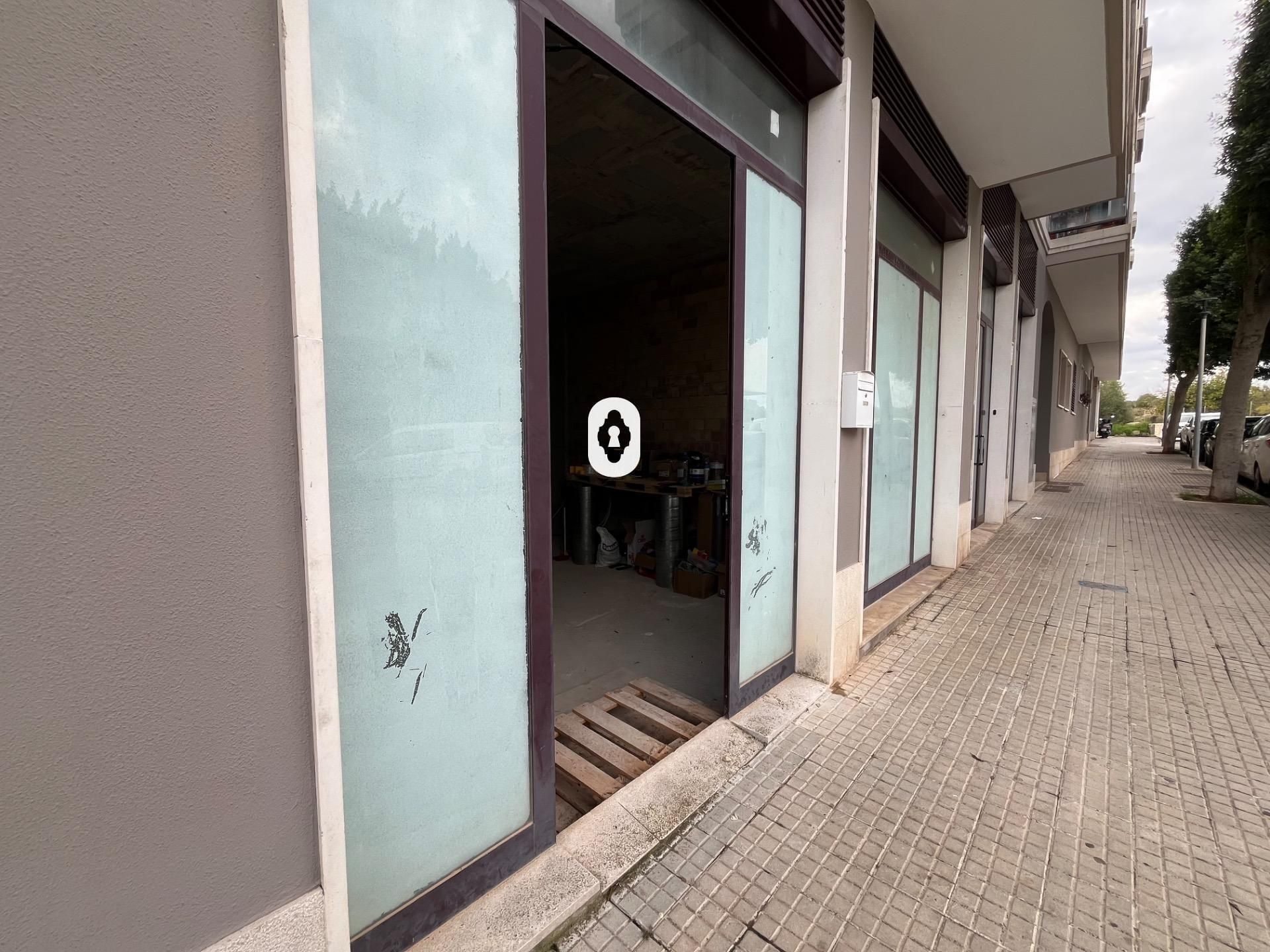 Premises for sale in Inca