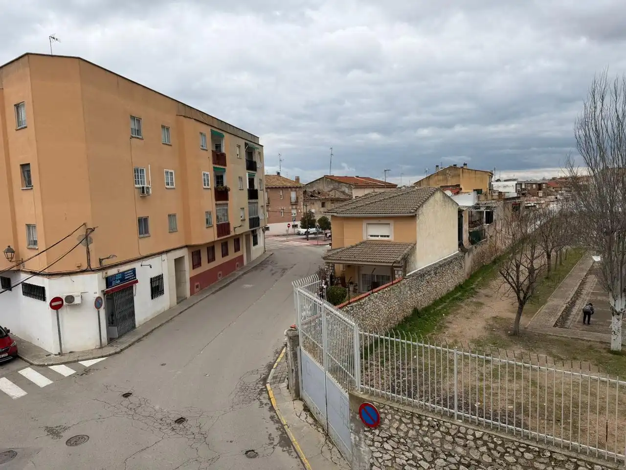 Außenansicht von Wohnung zum Verkauf in Villarejo de Salvanés mit Heizung und Terrasse