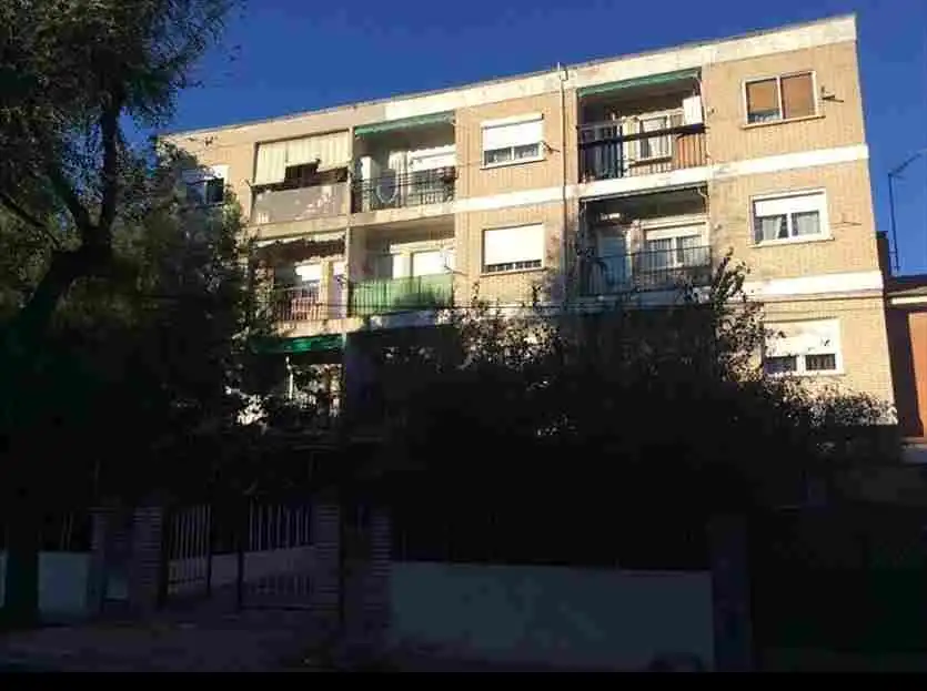 Vista exterior de Pis en venda en Colmenar Viejo amb Calefacció