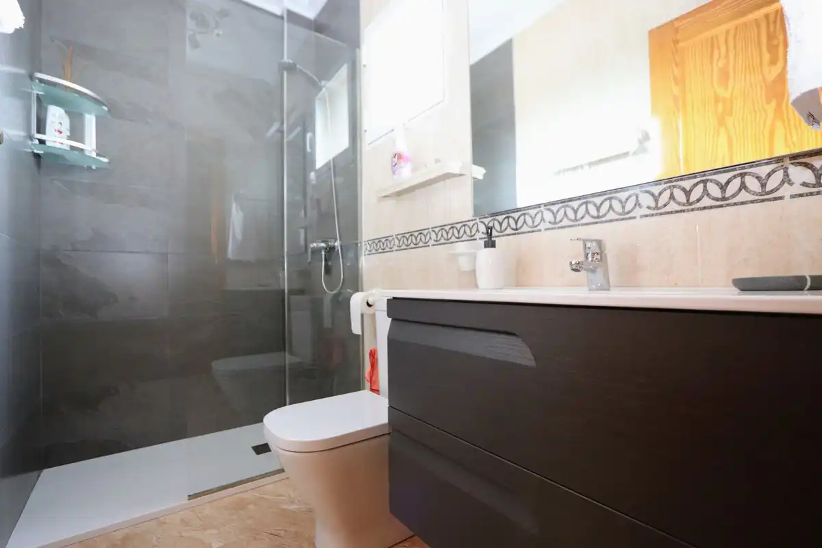 Bany de Casa o xalet en venda en Murcia amb Aire condicionat, Jardí privat i Terrassa