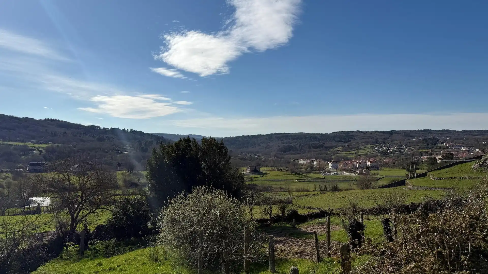 Finca rústica en venta en Allariz con Jardín privado, Terraza y Amueblado