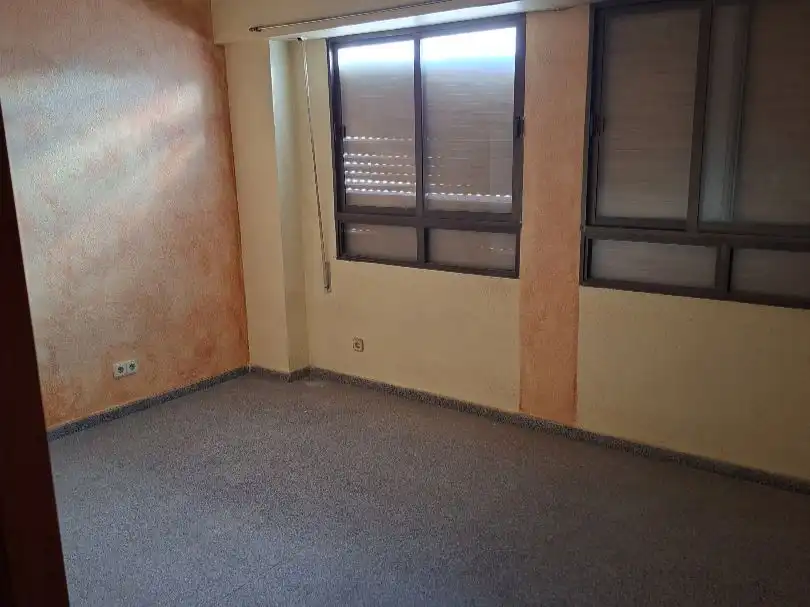 Dormitori de Oficina en venda en Abarán