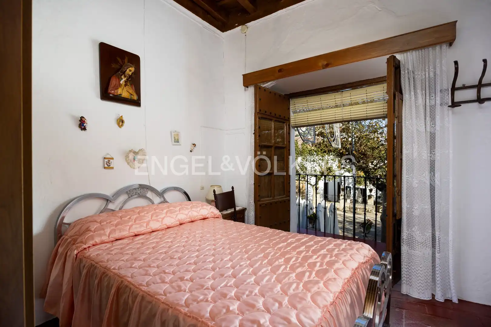 Habitación de Casa o chalet en venta en Grazalema con Calefacción y Balcón