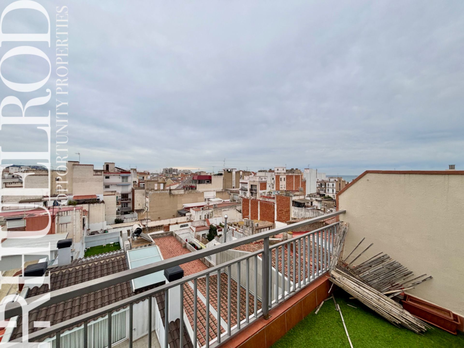 Terrassa de Àtic en venda en Calella amb Terrassa, Forn i Internet