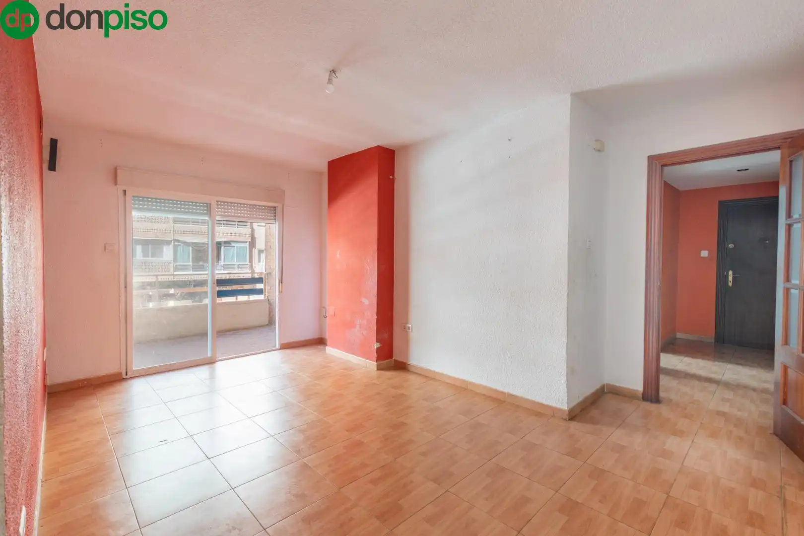 Piso en venta en Calle ALMUÑECAR, 4, Barrio de Zaidín